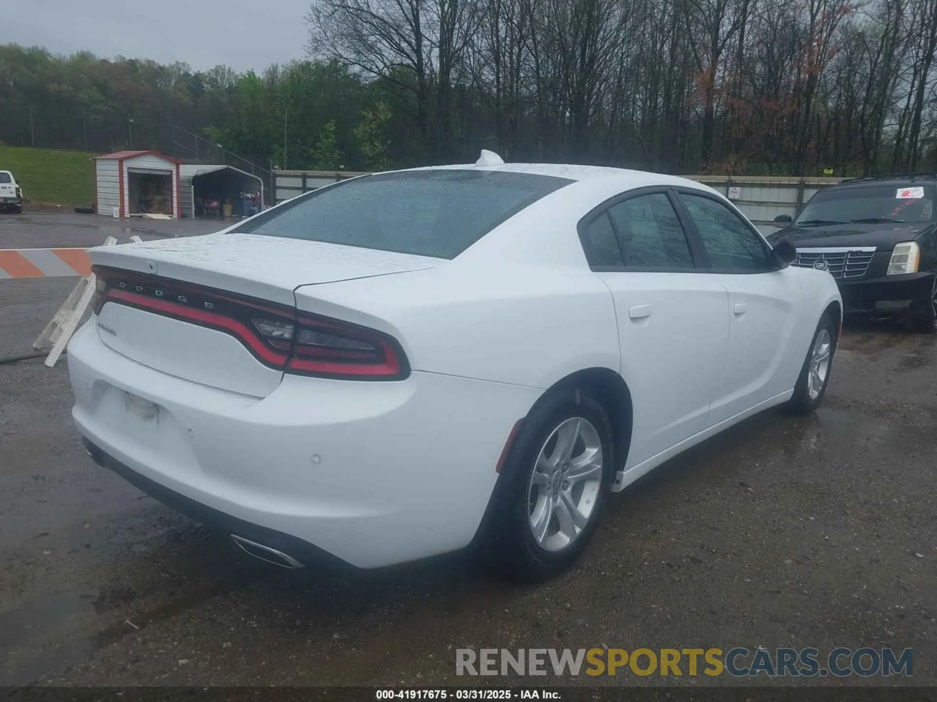 4 fotografías del automóvil dañado 2C3CDXBGXPH550658 DODGE CHARGER 2023