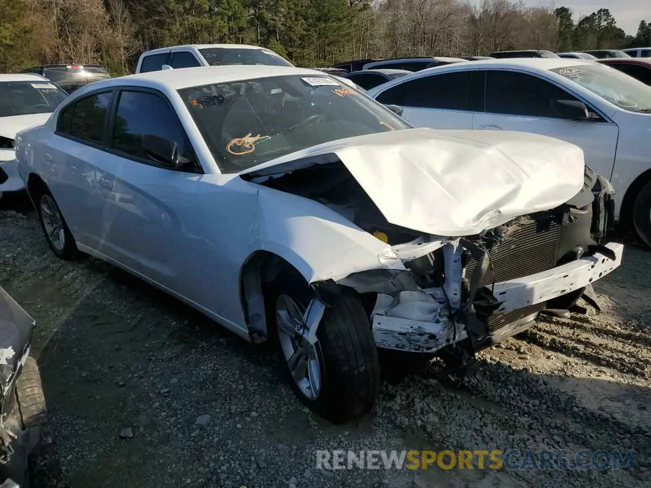 4 fotografías del automóvil dañado 2C3CDXBGXPH674560 DODGE CHARGER 2023