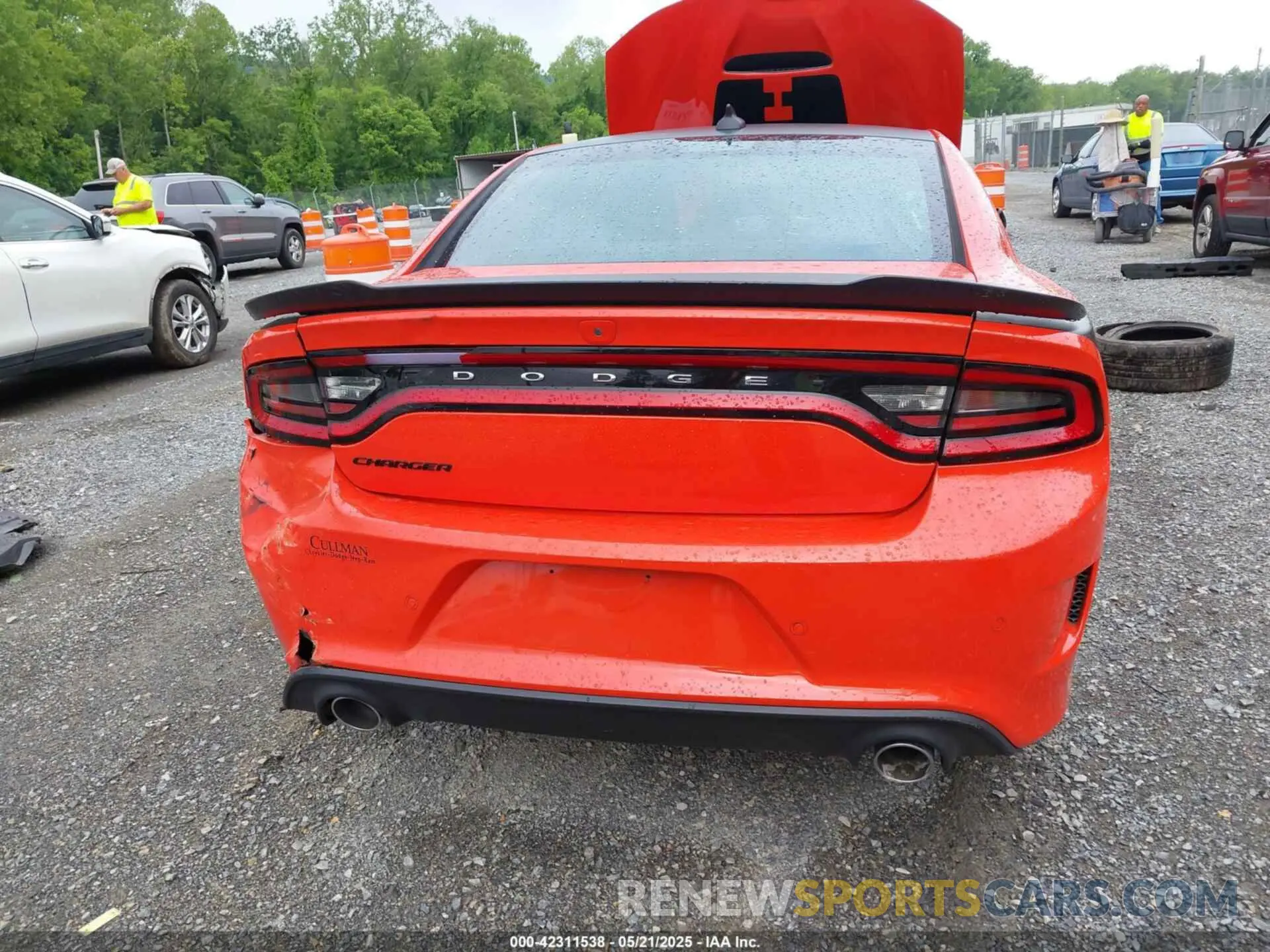 15 fotografías del automóvil dañado 2C3CDXCT2PH699528 DODGE CHARGER 2023