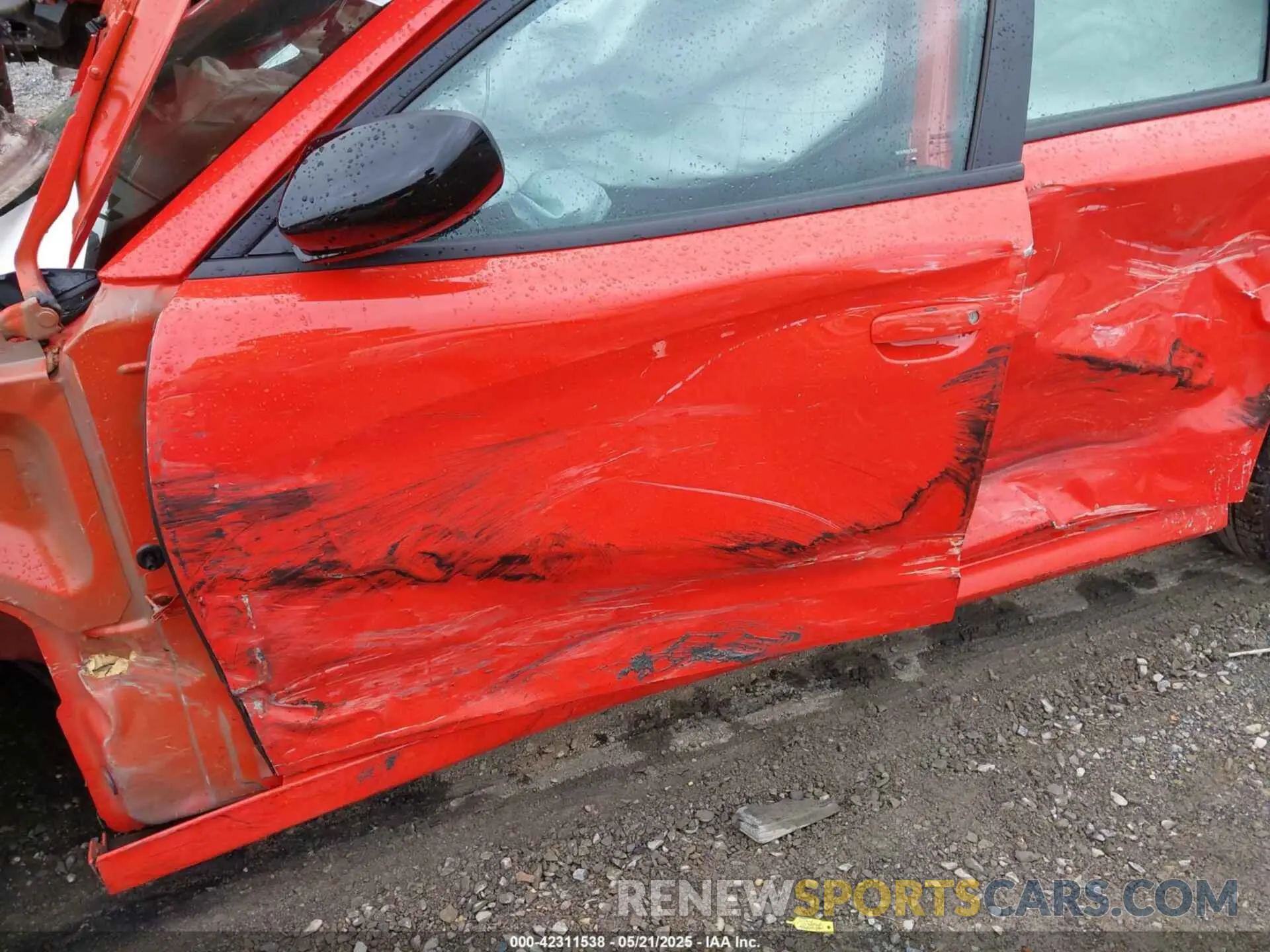 17 fotografías del automóvil dañado 2C3CDXCT2PH699528 DODGE CHARGER 2023