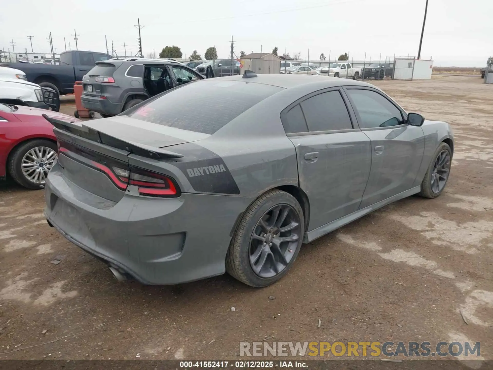 4 fotografías del automóvil dañado 2C3CDXCT5PH640215 DODGE CHARGER 2023
