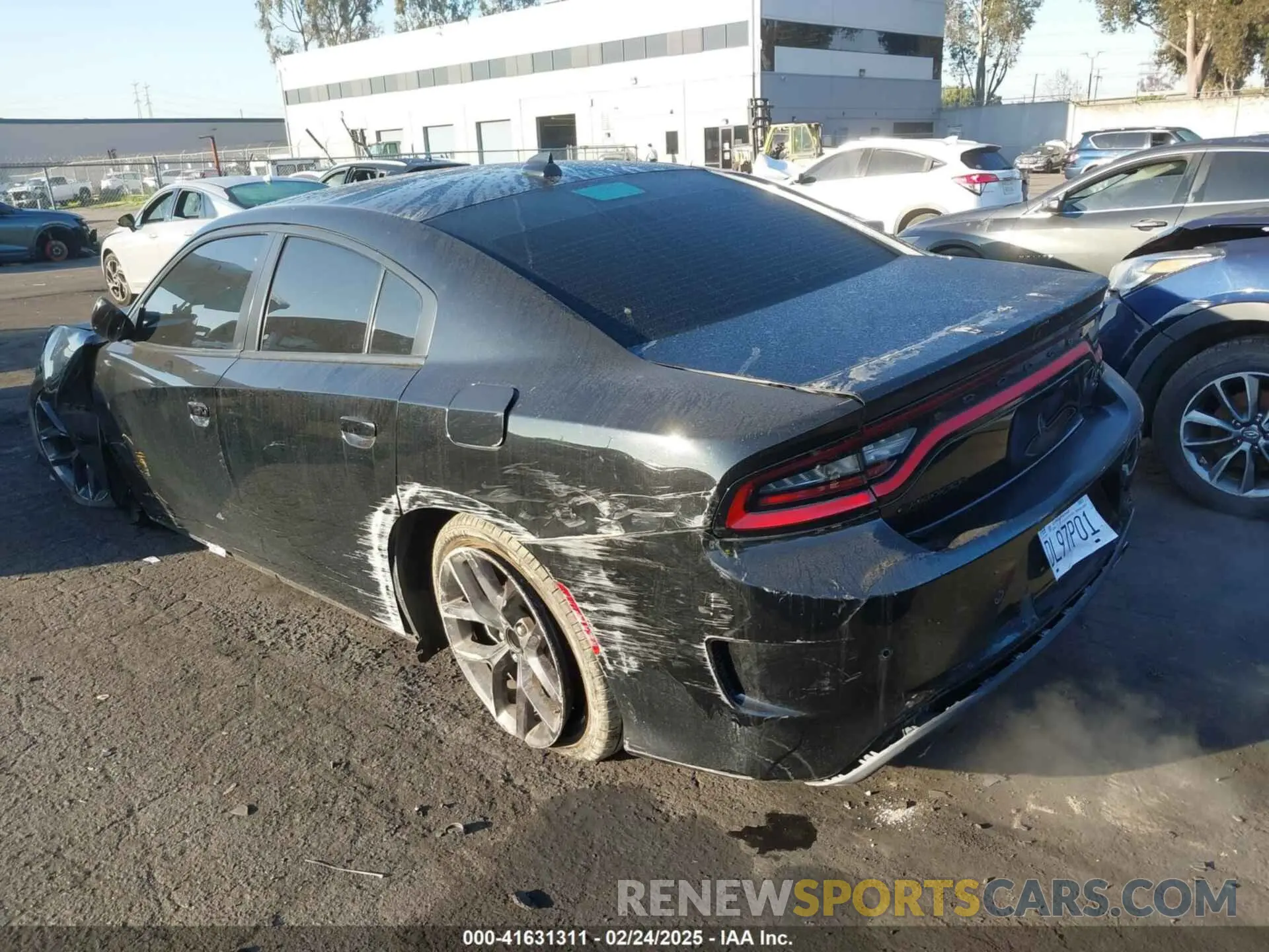 3 fotografías del automóvil dañado 2C3CDXCT6PH504725 DODGE CHARGER 2023