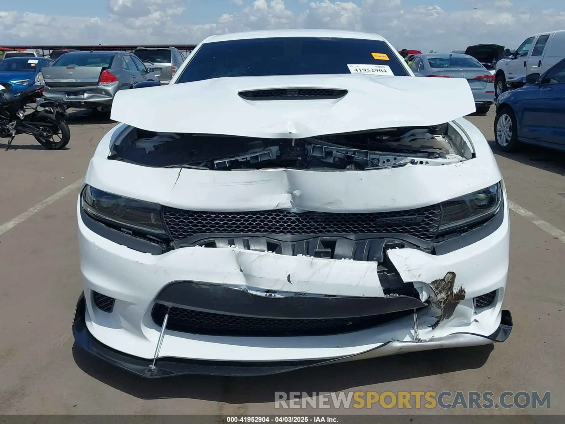 12 fotografías del automóvil dañado 2C3CDXCT6PH555657 DODGE CHARGER 2023