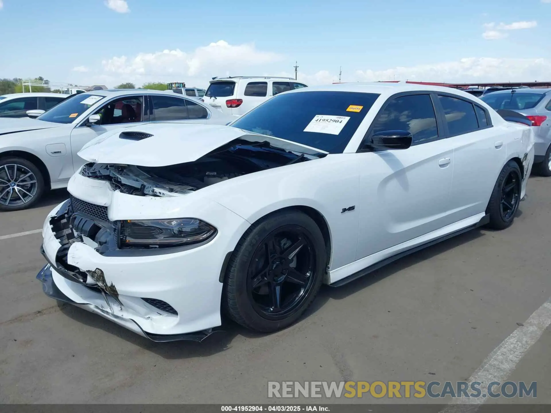 2 fotografías del automóvil dañado 2C3CDXCT6PH555657 DODGE CHARGER 2023