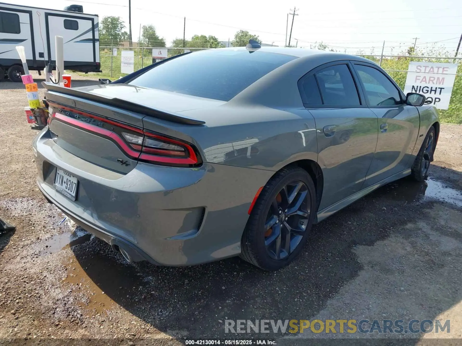 4 fotografías del automóvil dañado 2C3CDXCT7PH684944 DODGE CHARGER 2023