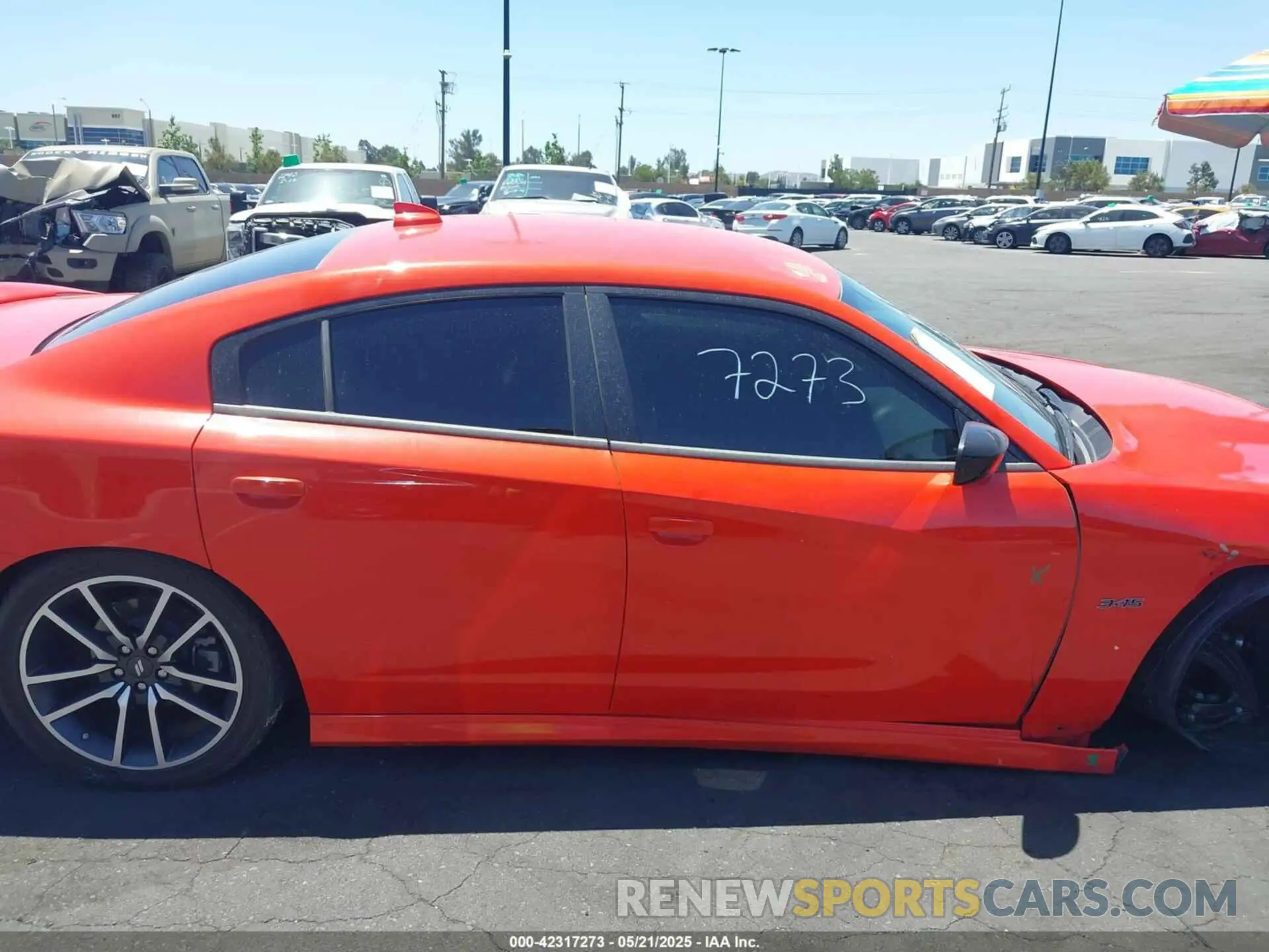 14 fotografías del automóvil dañado 2C3CDXCT7PH707848 DODGE CHARGER 2023