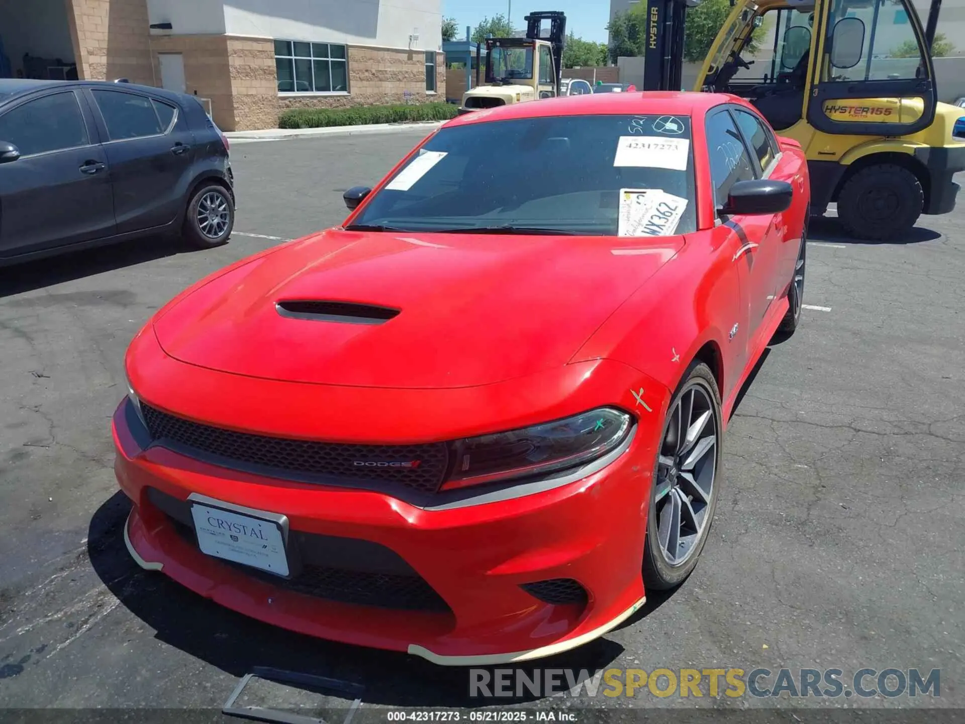 2 fotografías del automóvil dañado 2C3CDXCT7PH707848 DODGE CHARGER 2023