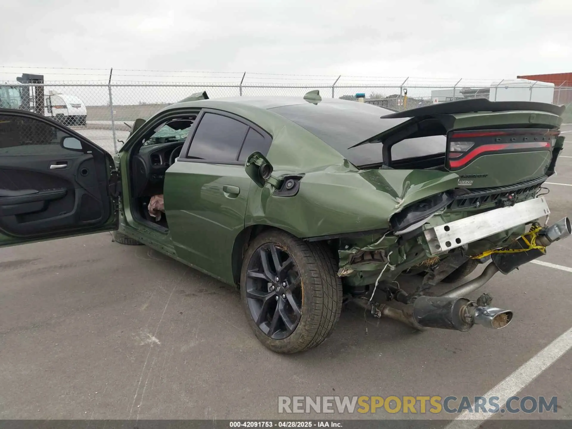 3 fotografías del automóvil dañado 2C3CDXCT9PH685187 DODGE CHARGER 2023