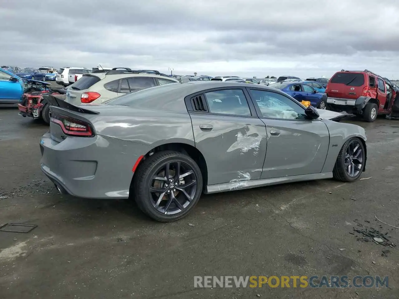 3 fotografías del automóvil dañado 2C3CDXCTXPH684842 DODGE CHARGER 2023