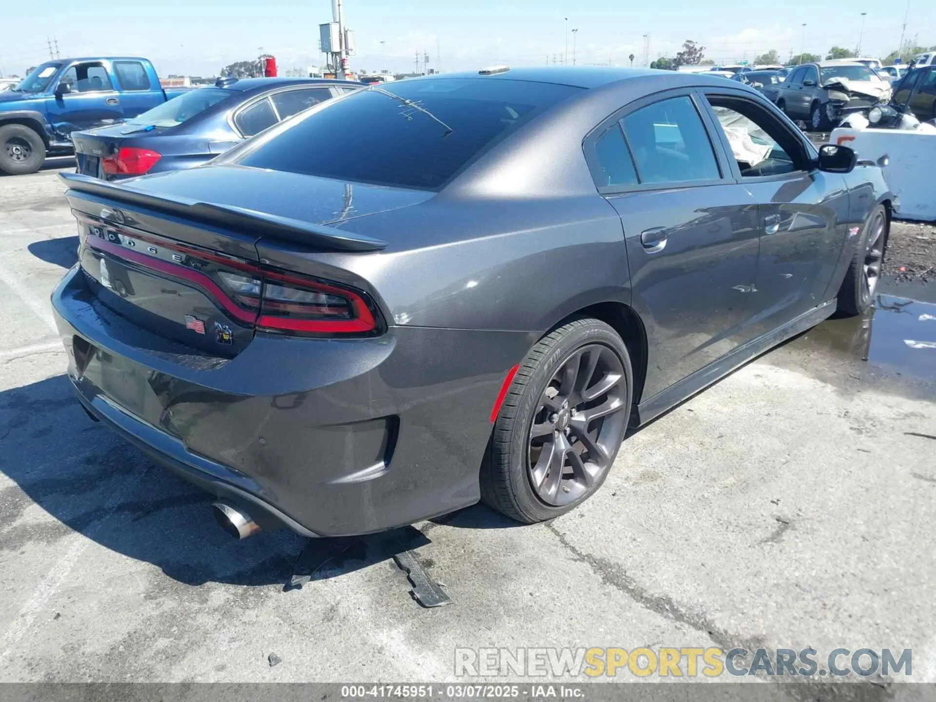 4 fotografías del automóvil dañado 2C3CDXGJ0PH555775 DODGE CHARGER 2023