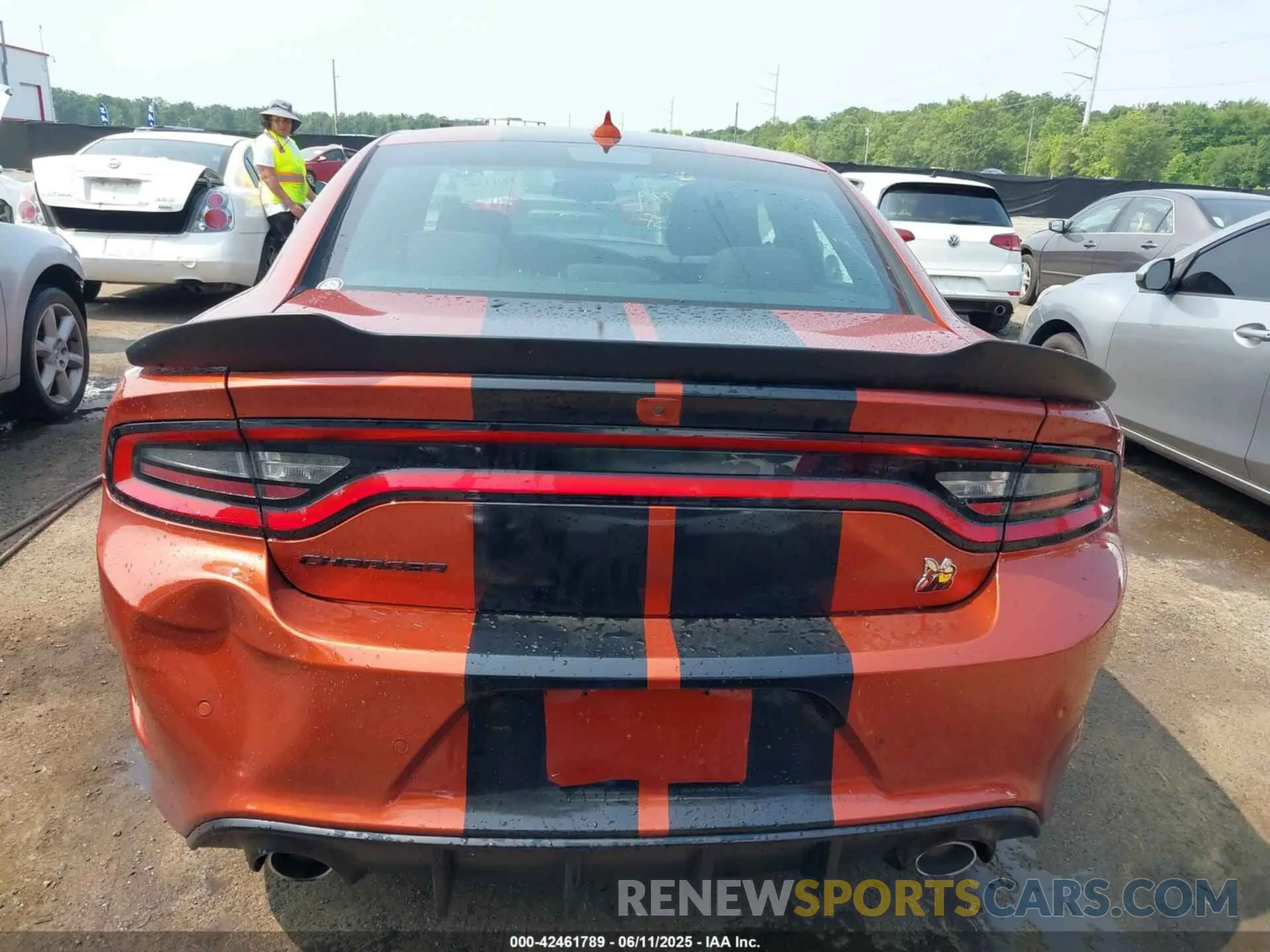 15 fotografías del automóvil dañado 2C3CDXGJ0PH584175 DODGE CHARGER 2023