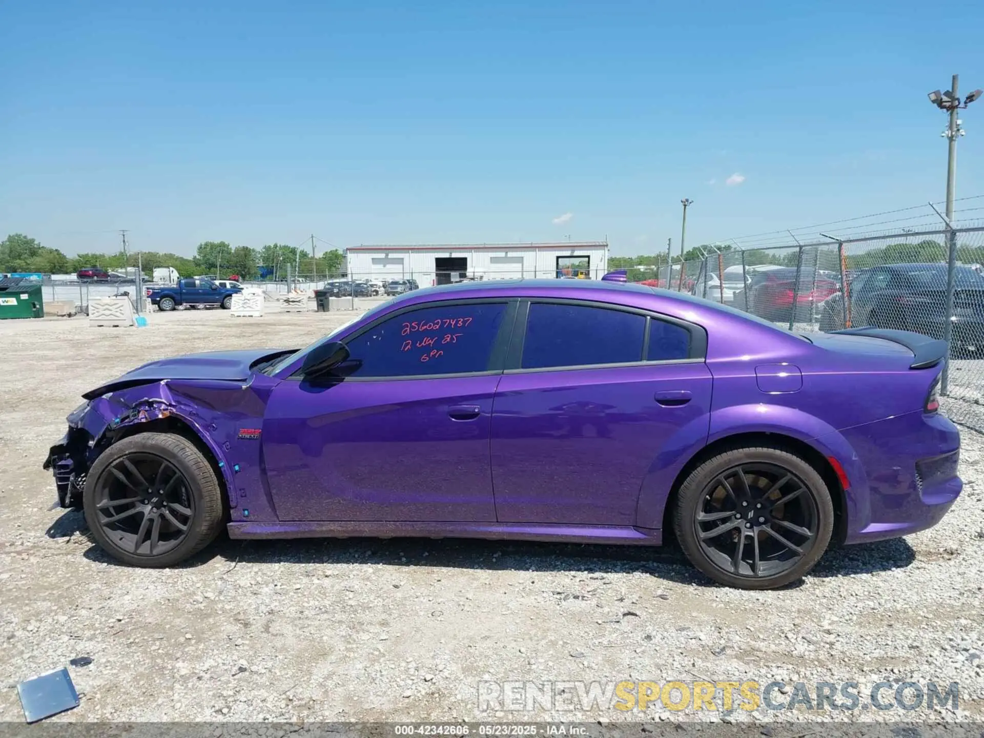 13 fotografías del automóvil dañado 2C3CDXGJ5PH672610 DODGE CHARGER 2023