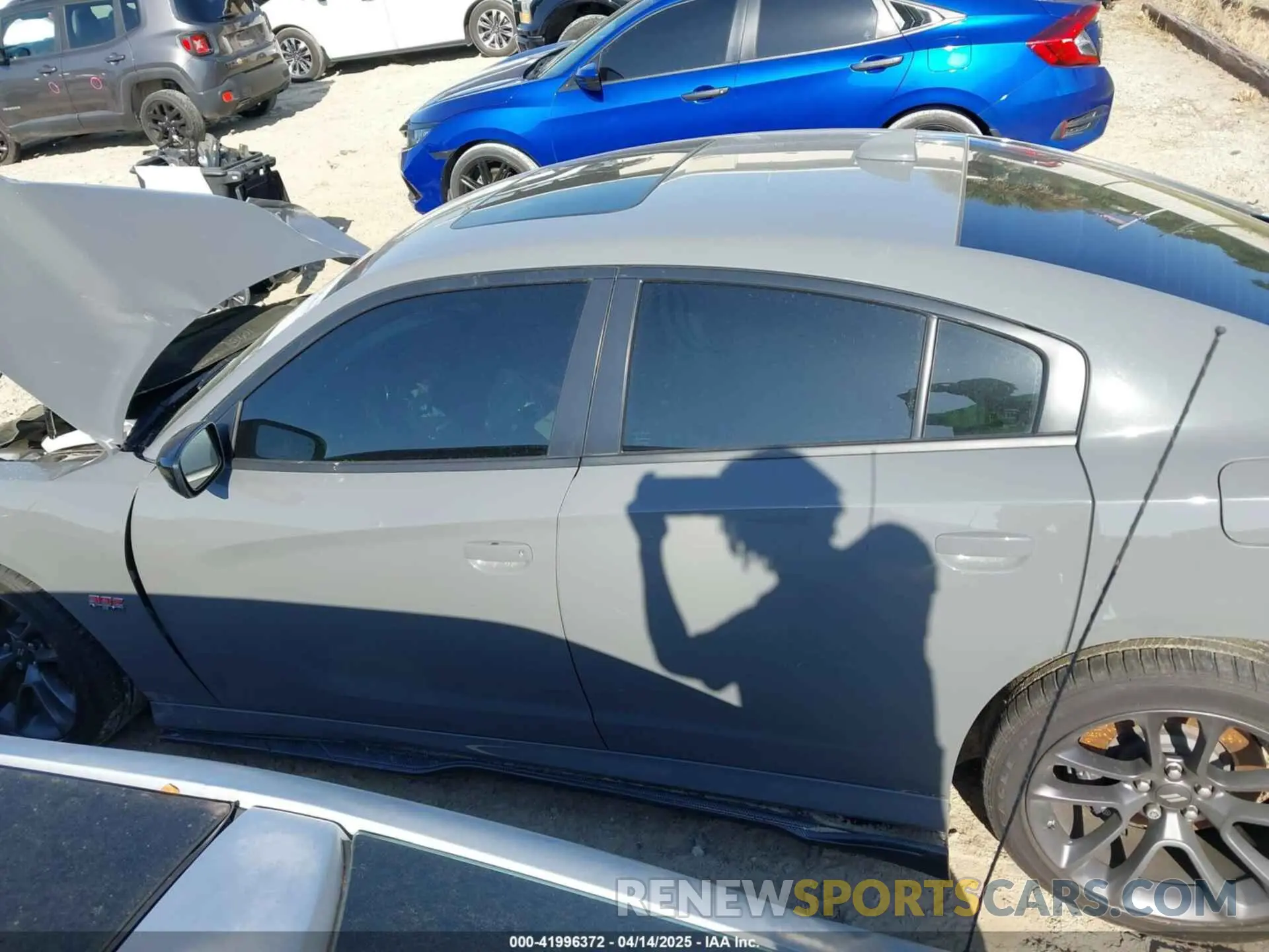 14 fotografías del automóvil dañado 2C3CDXGJ6PH639275 DODGE CHARGER 2023
