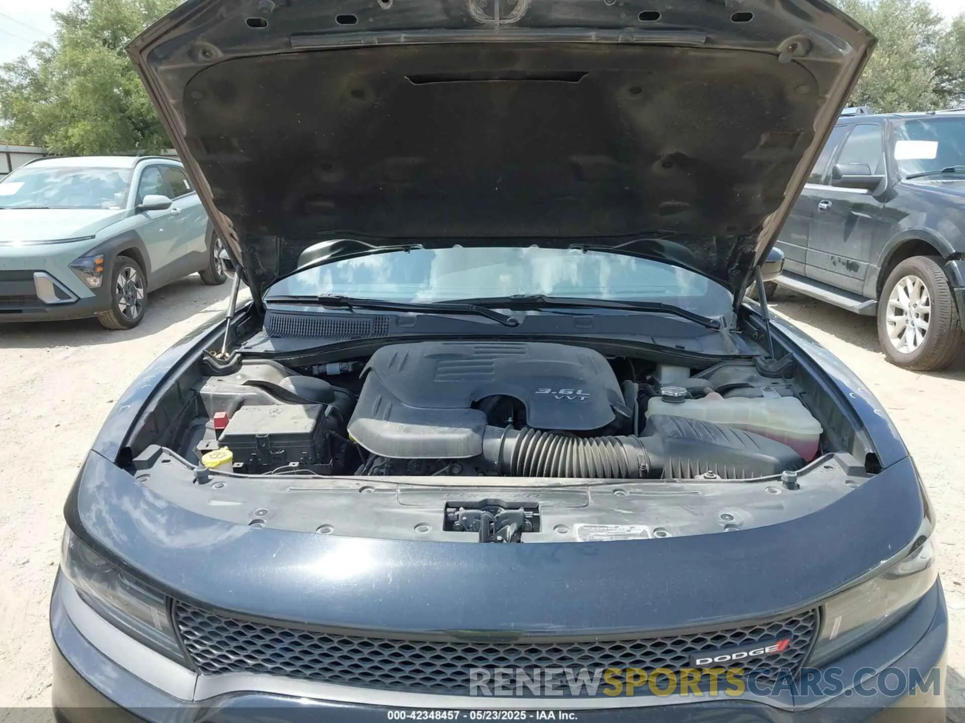 10 fotografías del automóvil dañado 2C3CDXHG3PH587915 DODGE CHARGER 2023
