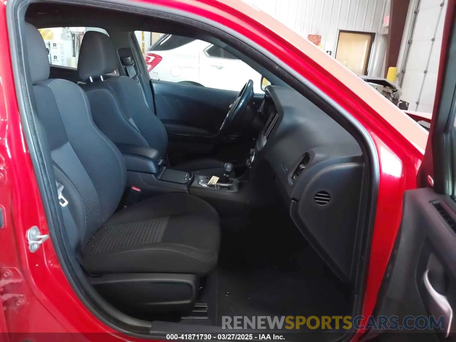 5 fotografías del automóvil dañado 2C3CDXHG4PH612062 DODGE CHARGER 2023