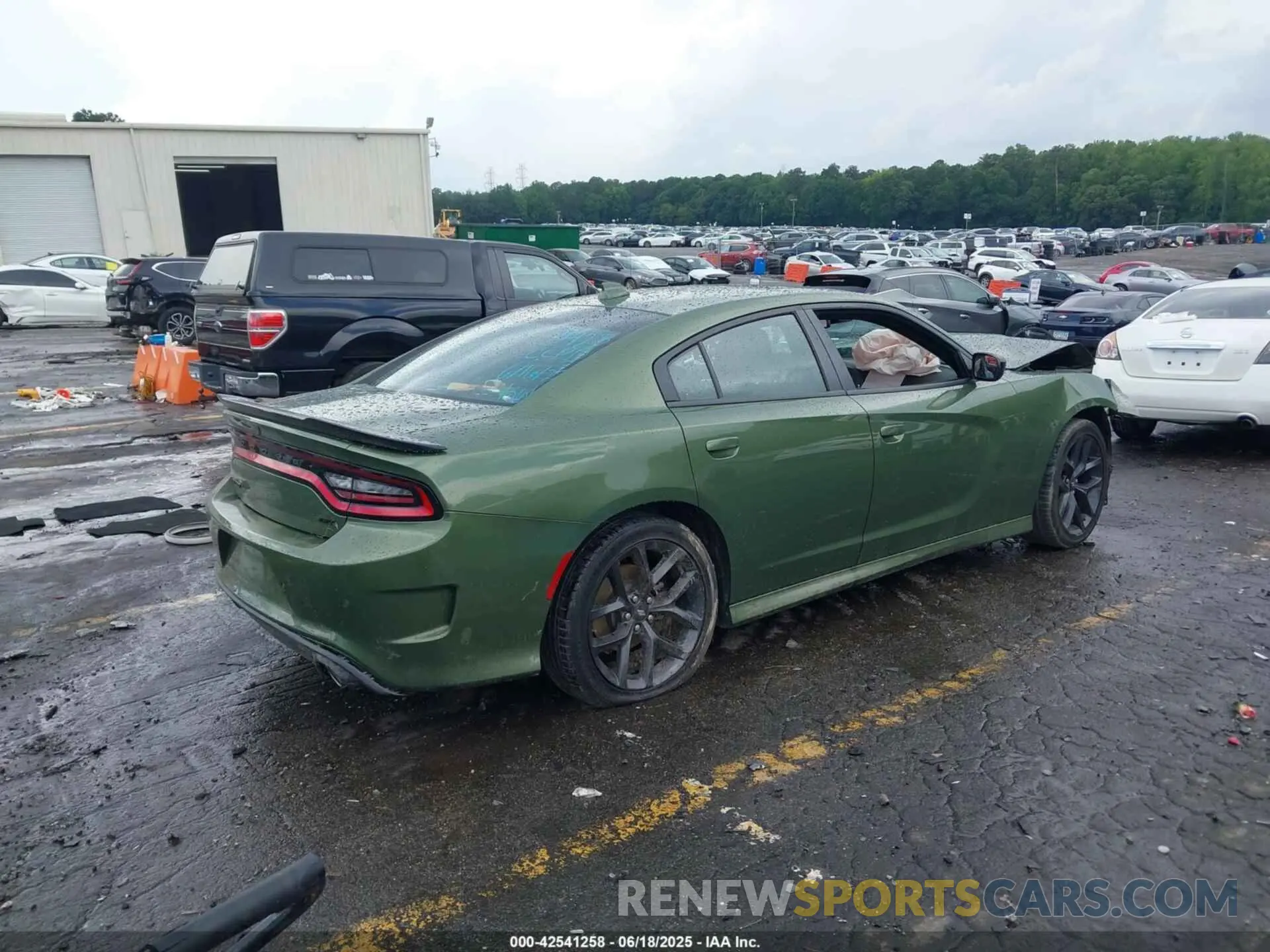 4 fotografías del automóvil dañado 2C3CDXHG6PH583423 DODGE CHARGER 2023