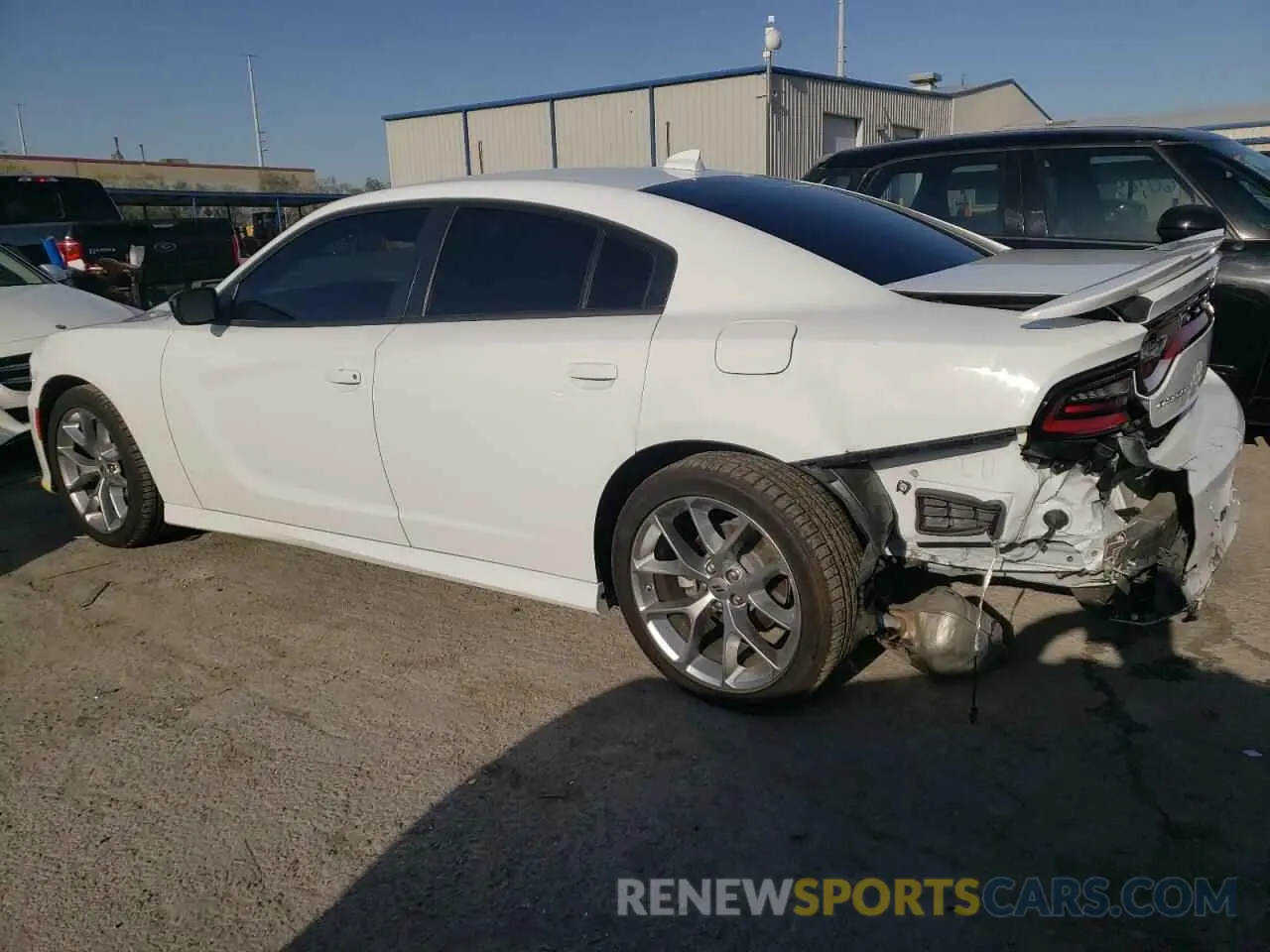 2 fotografías del automóvil dañado 2C3CDXHG7PH639336 DODGE CHARGER 2023