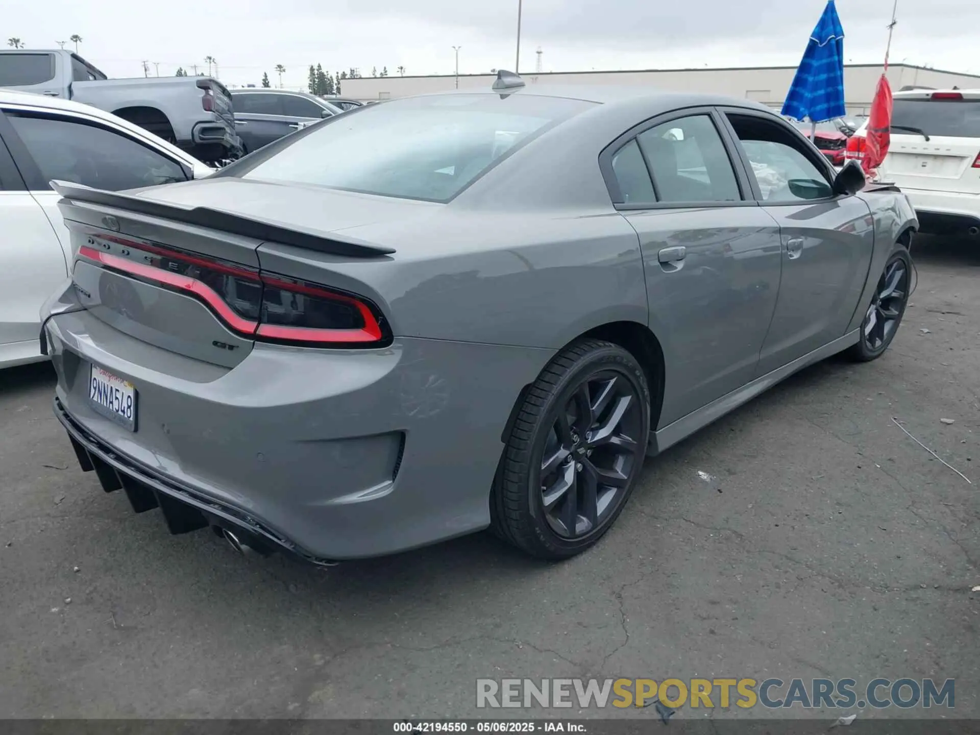 4 fotografías del automóvil dañado 2C3CDXHG7PH698855 DODGE CHARGER 2023