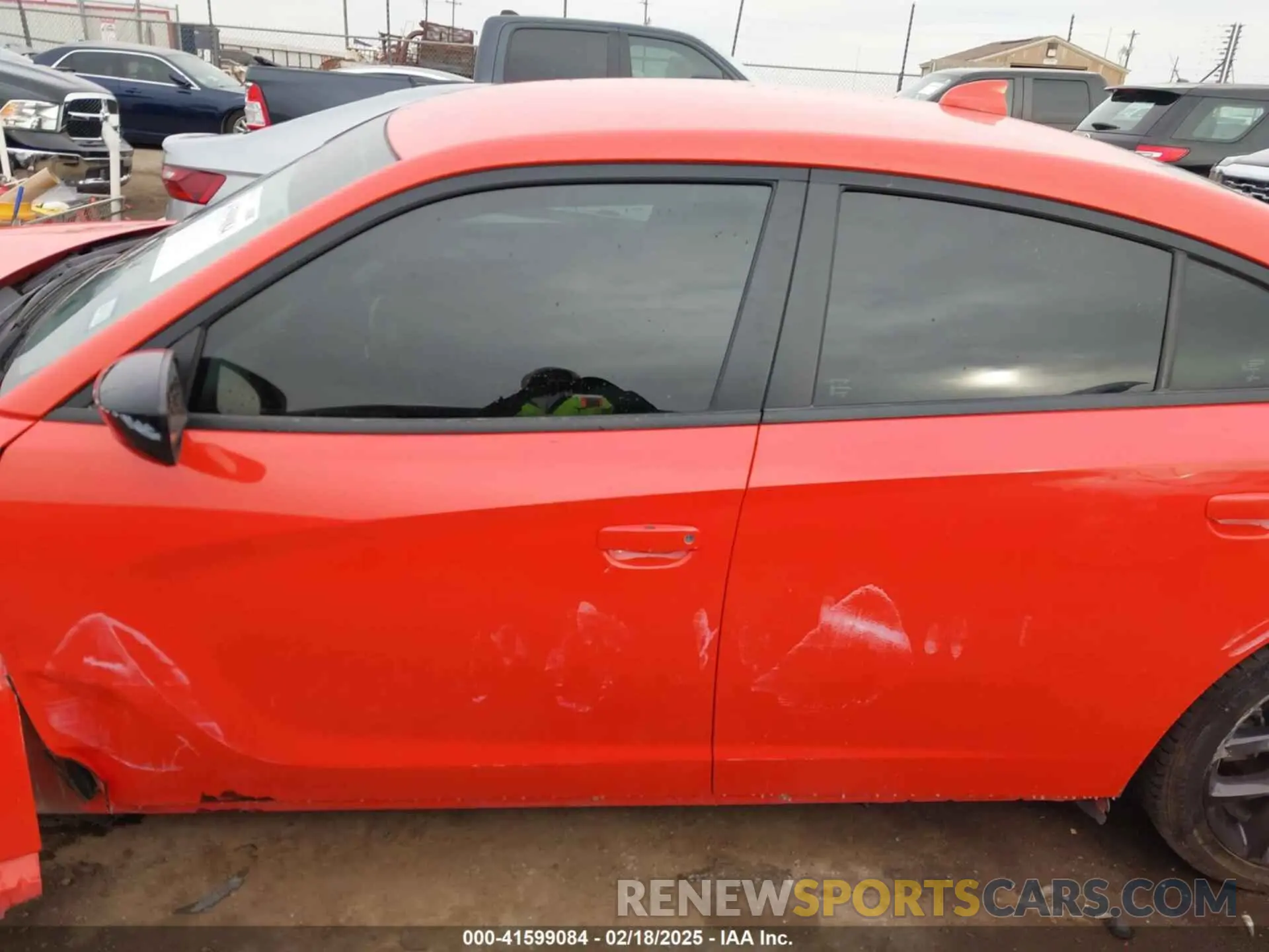 14 fotografías del automóvil dañado 2C3CDXHG9PH603681 DODGE CHARGER 2023