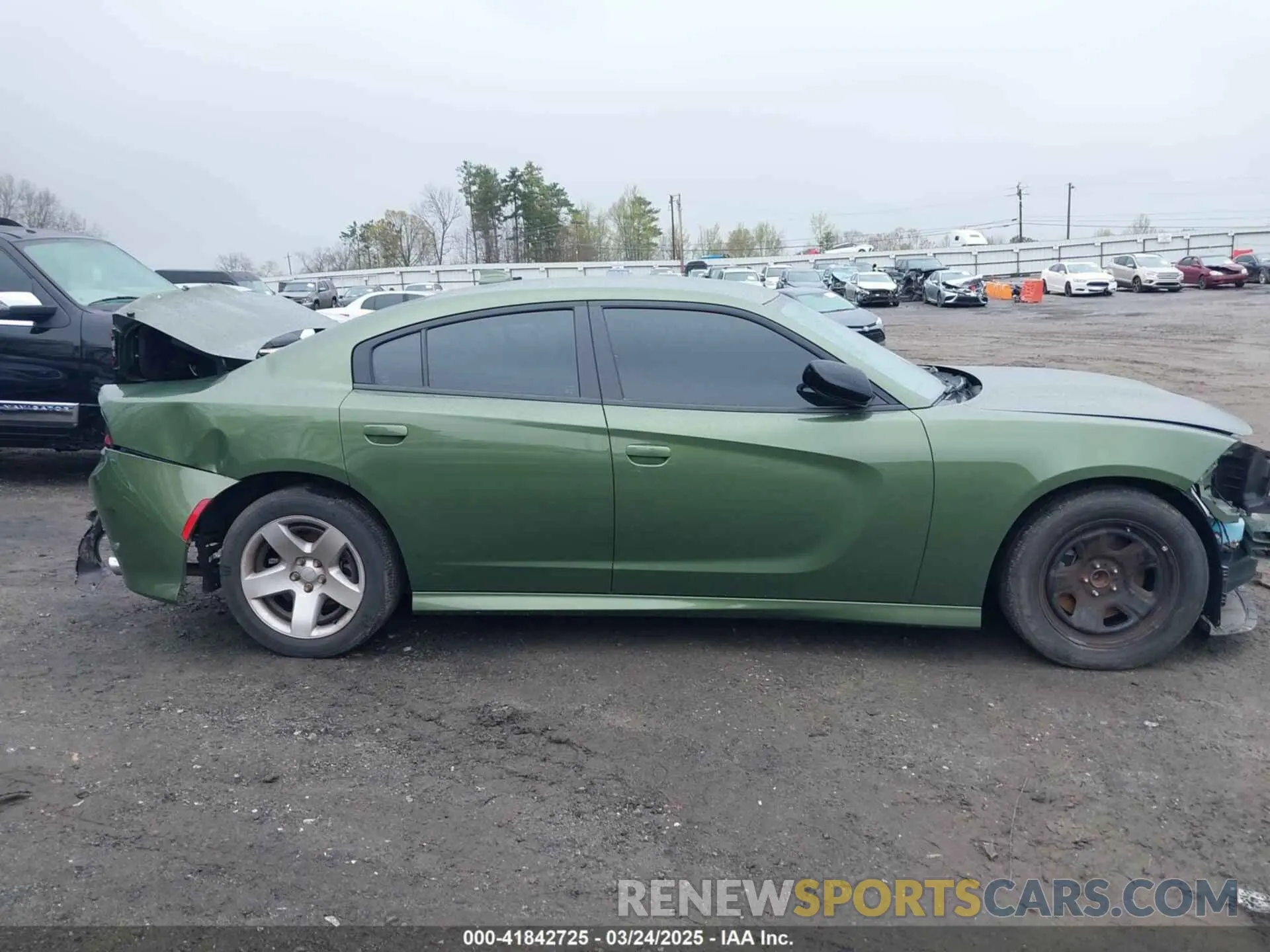 13 fotografías del automóvil dañado 2C3CDXHGXPH512905 DODGE CHARGER 2023