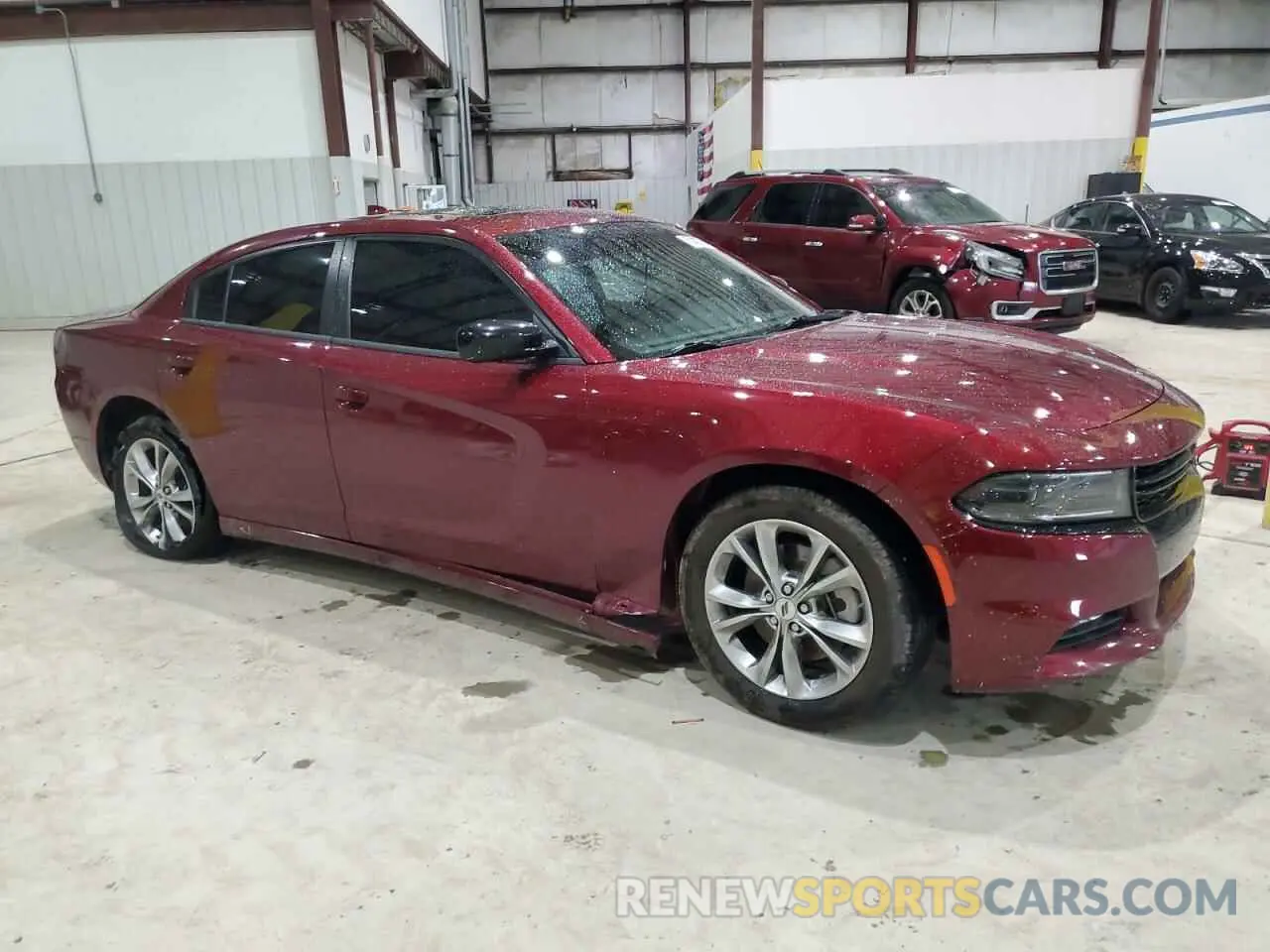 4 fotografías del automóvil dañado 2C3CDXJG5PH648269 DODGE CHARGER 2023