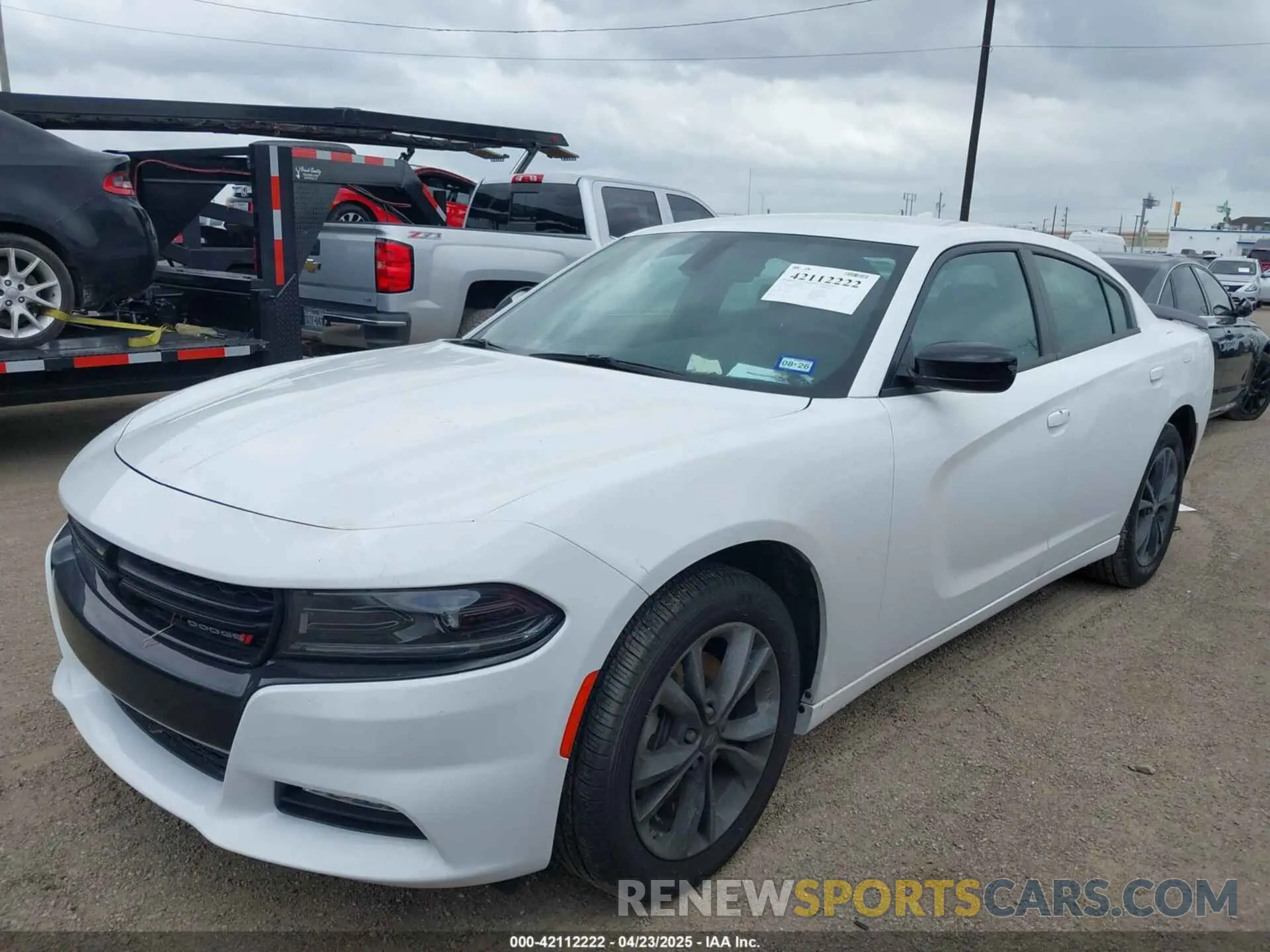2 fotografías del automóvil dañado 2C3CDXJG5PH705912 DODGE CHARGER 2023