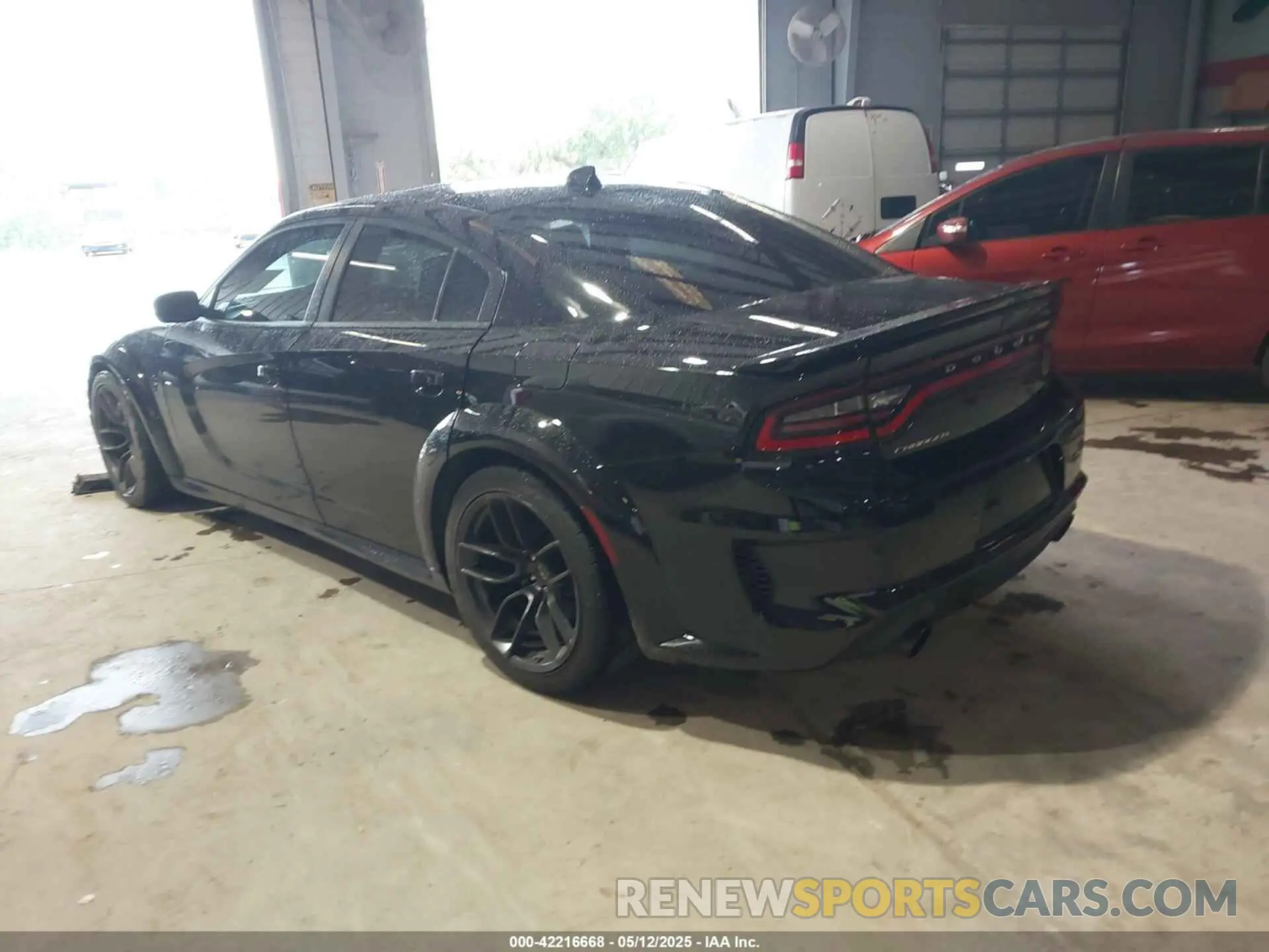 3 fotografías del automóvil dañado 2C3CDXL93PH642422 DODGE CHARGER 2023