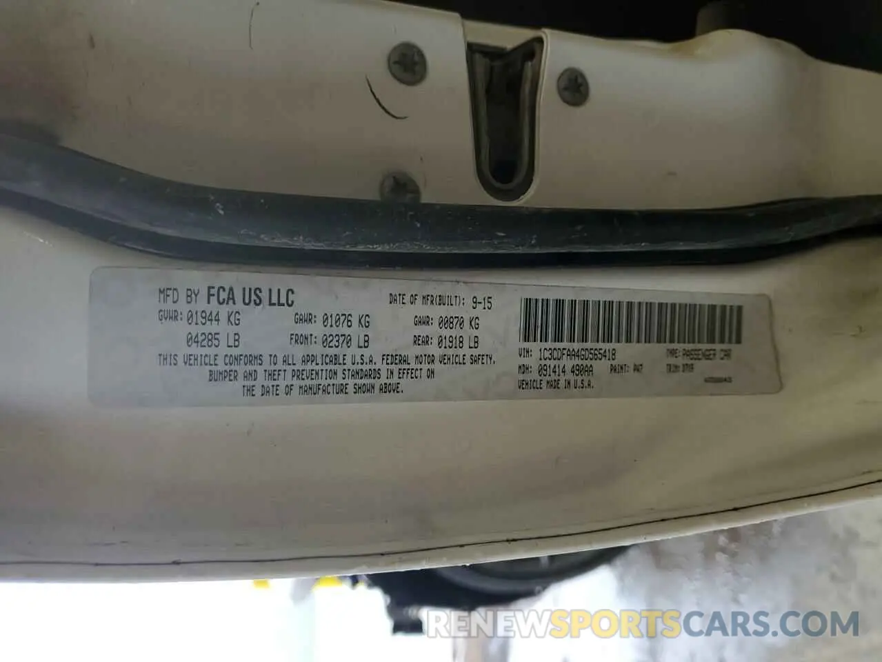 14 fotografías del automóvil dañado 1C3CDFAA4GD565418 DODGE DART 2019