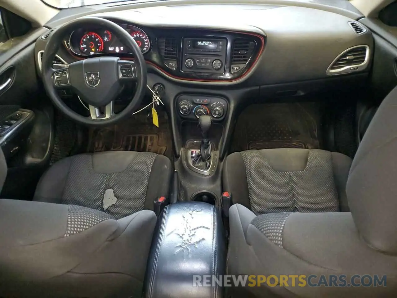 8 fotografías del automóvil dañado 1C3CDFAA4GD565418 DODGE DART 2019