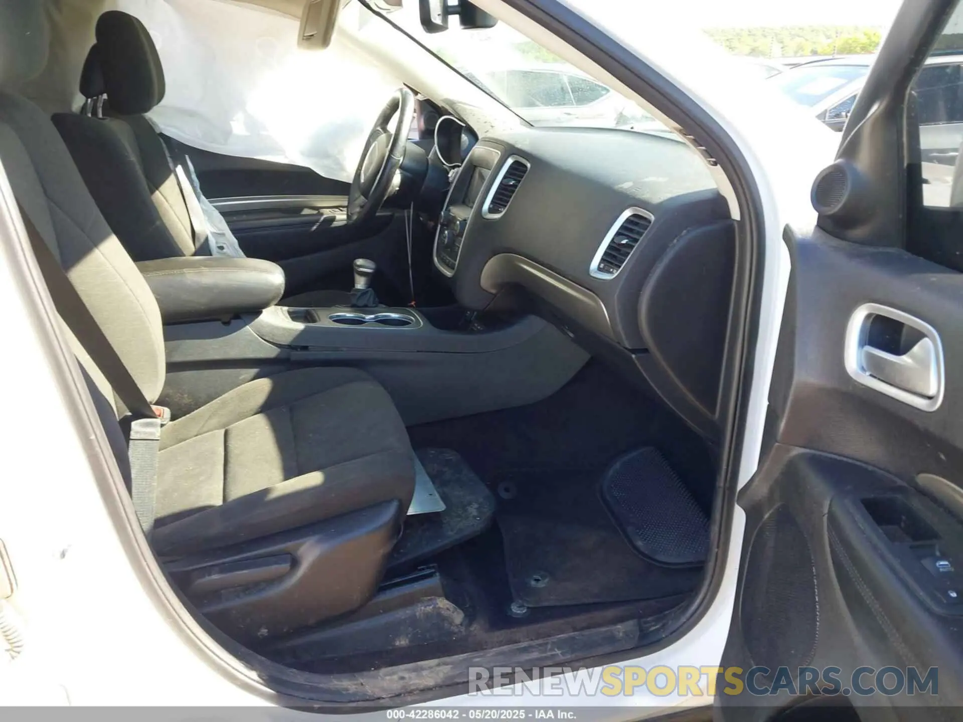 5 fotografías del automóvil dañado 1C4RDHAG1KC535331 DODGE DURANGO 2019