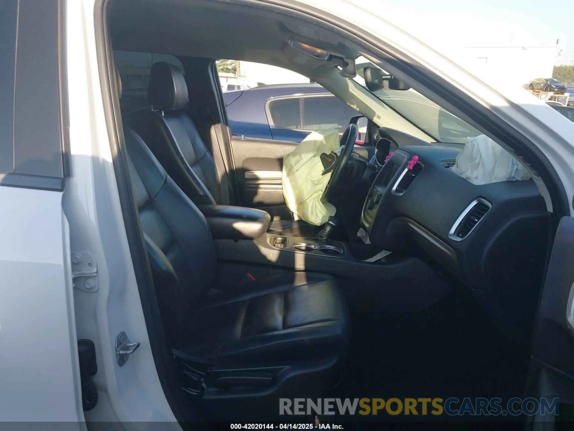 5 fotografías del automóvil dañado 1C4RDHAG7KC559200 DODGE DURANGO 2019