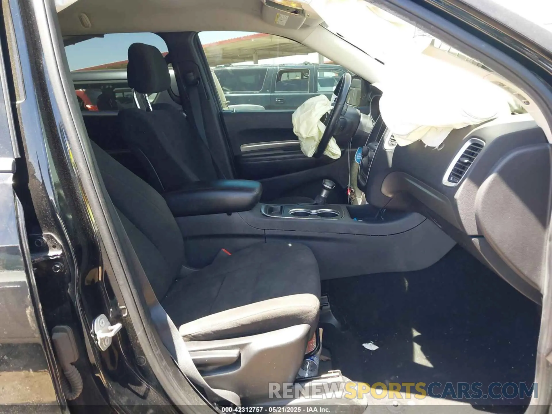 5 fotografías del automóvil dañado 1C4RDHAG8KC684576 DODGE DURANGO 2019