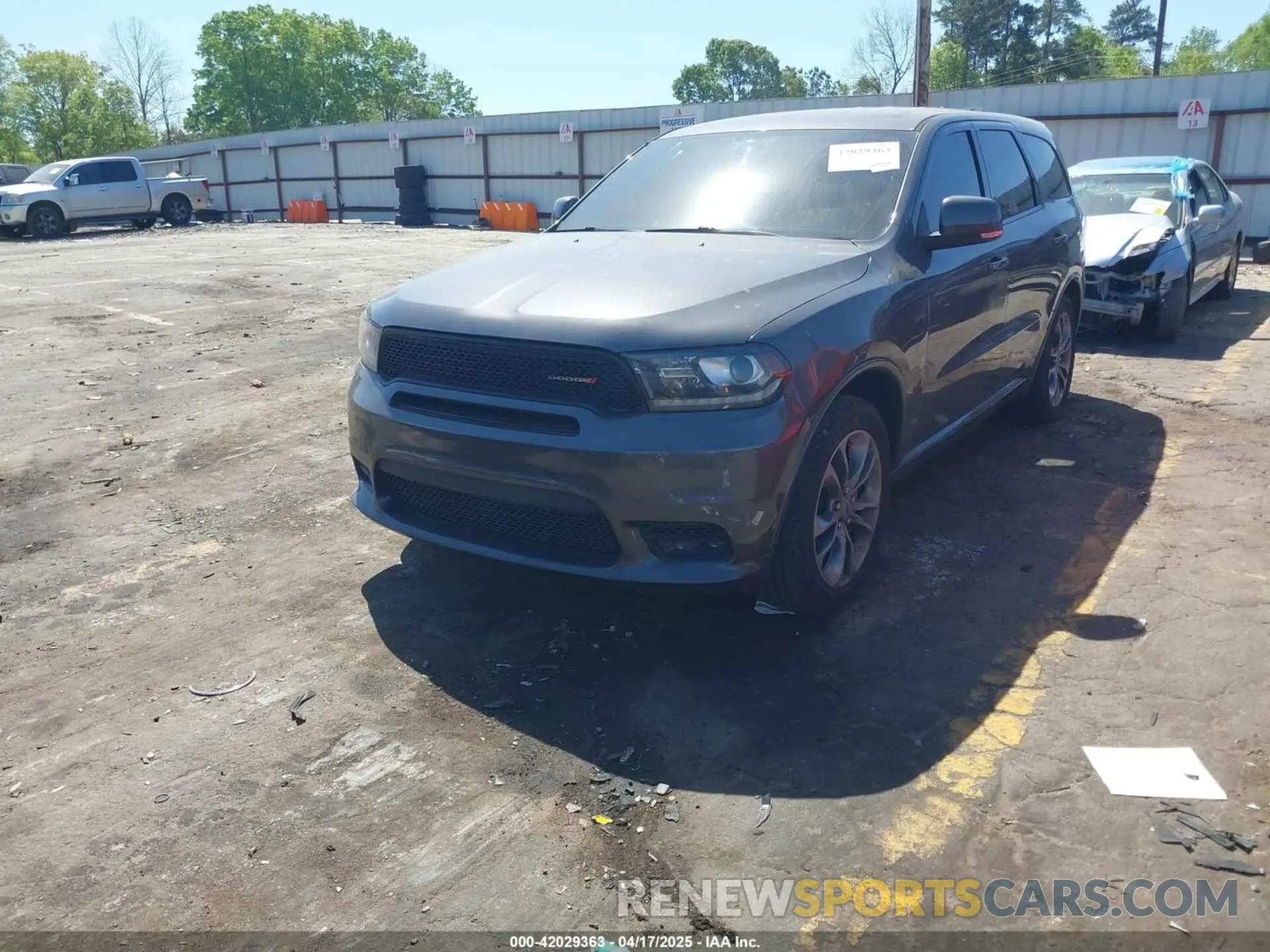 2 fotografías del automóvil dañado 1C4RDHDG1KC675844 DODGE DURANGO 2019