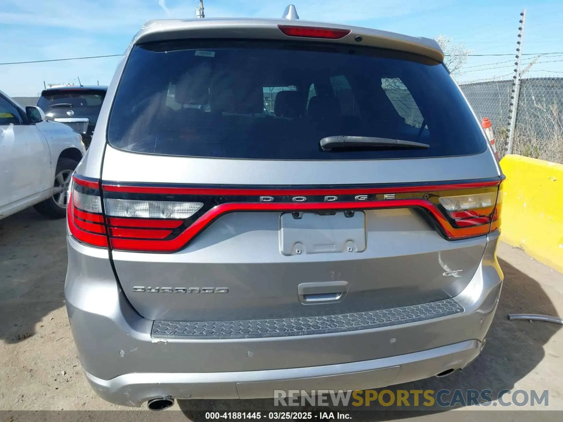 17 fotografías del automóvil dañado 1C4RDHDG8KC647359 DODGE DURANGO 2019