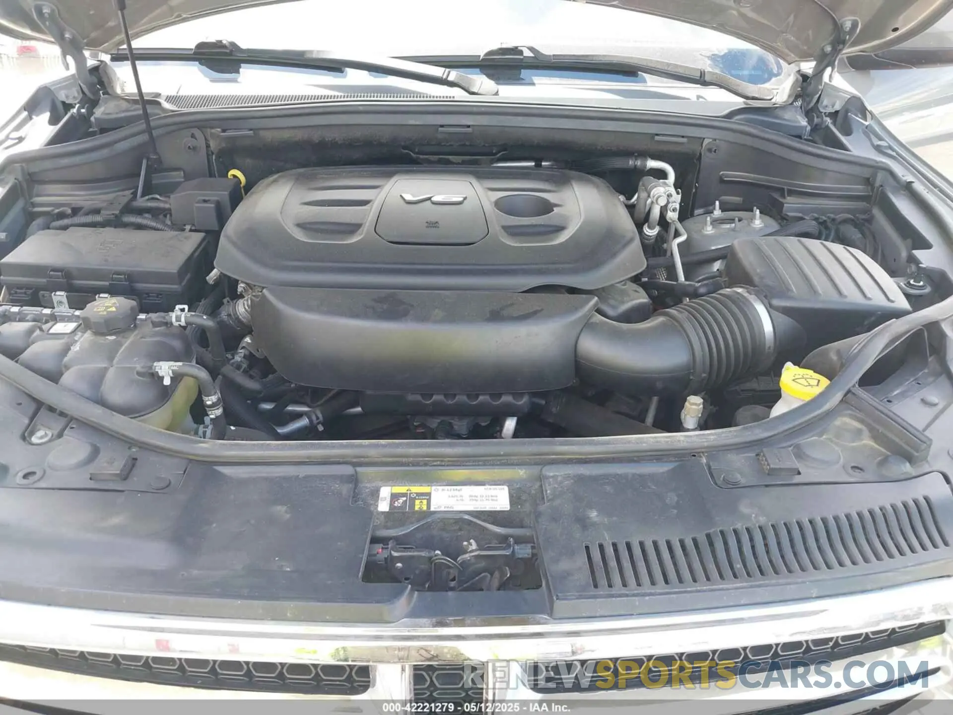 10 fotografías del automóvil dañado 1C4RDJAG9KC645325 DODGE DURANGO 2019
