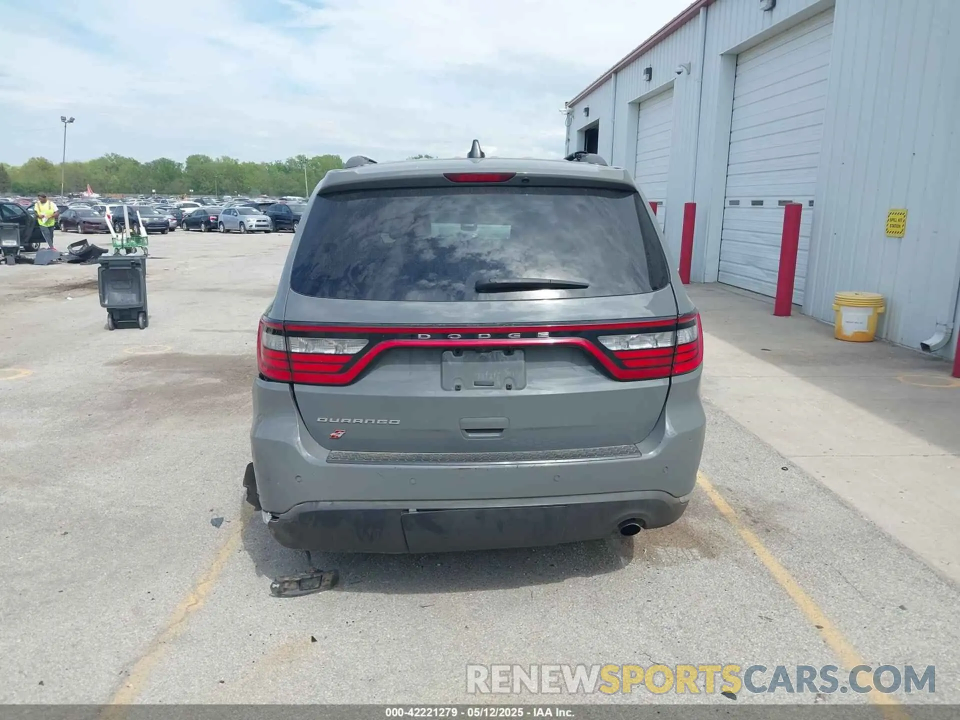 16 fotografías del automóvil dañado 1C4RDJAG9KC645325 DODGE DURANGO 2019