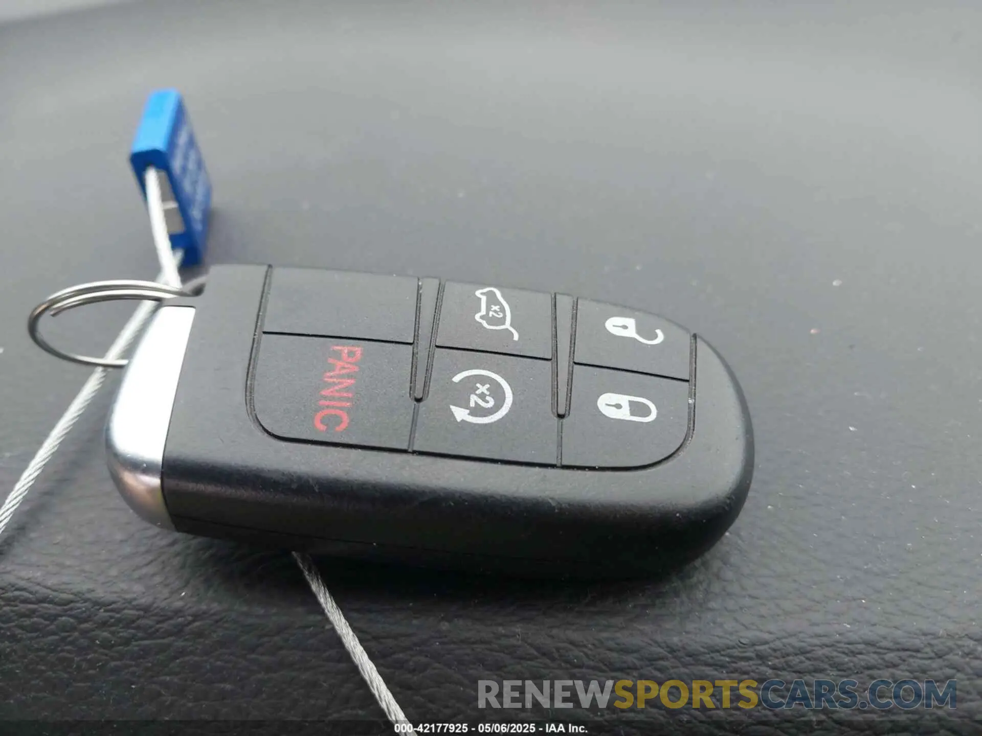 11 fotografías del automóvil dañado 1C4RDJDG0KC799045 DODGE DURANGO 2019