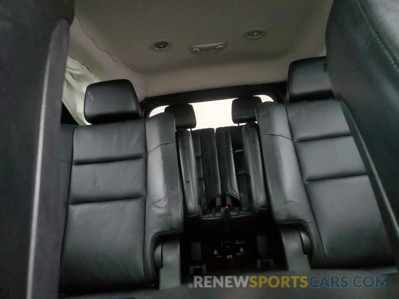 10 fotografías del automóvil dañado 1C4RDJDG2KC821403 DODGE DURANGO 2019