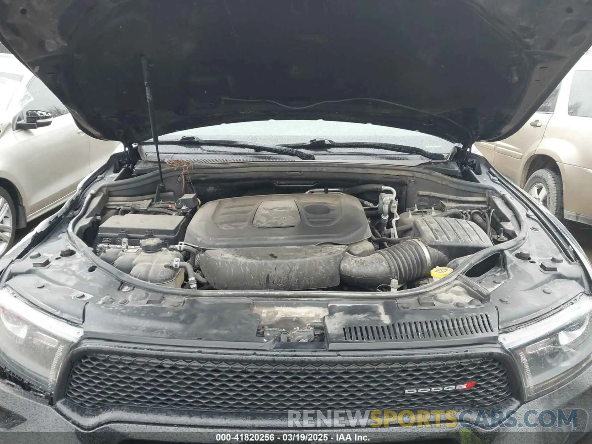 10 fotografías del automóvil dañado 1C4RDJDG4KC745389 DODGE DURANGO 2019