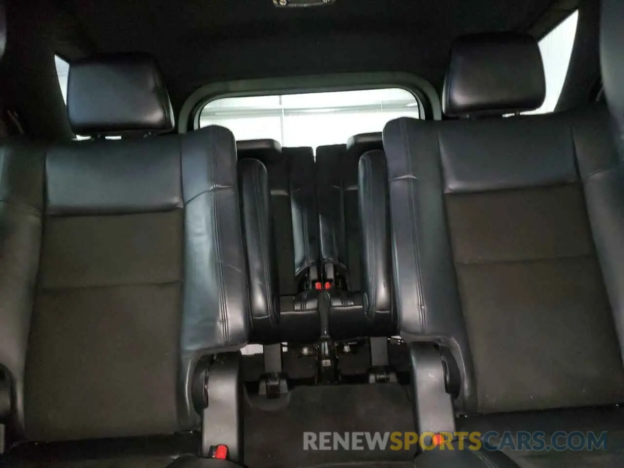 10 fotografías del automóvil dañado 1C4RDJDG5KC536856 DODGE DURANGO 2019