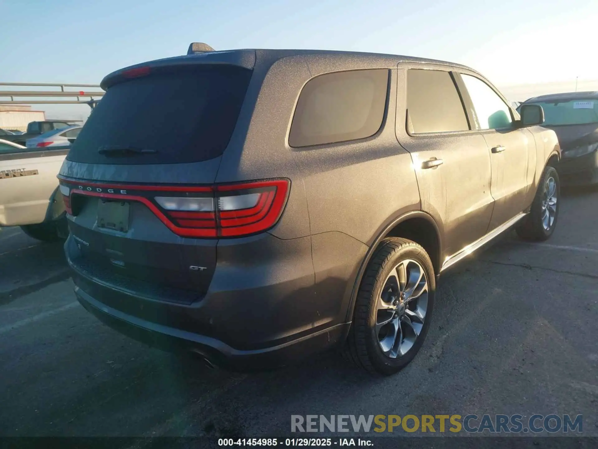 4 fotografías del automóvil dañado 1C4RDJDG9KC770353 DODGE DURANGO 2019