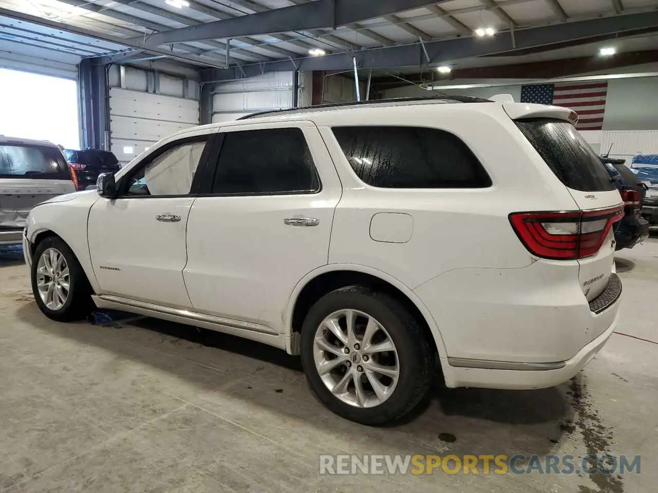 2 fotografías del automóvil dañado 1C4RDJEG3KC626604 DODGE DURANGO 2019