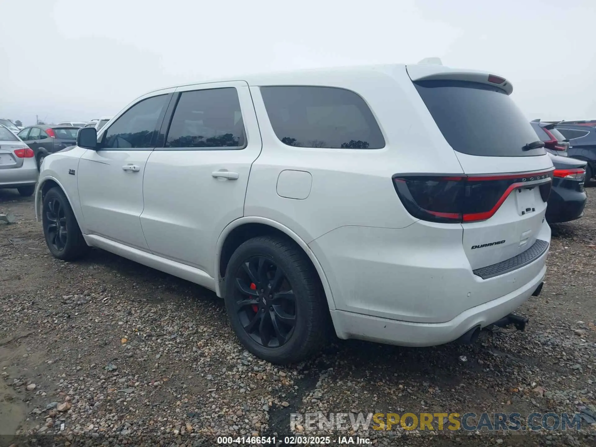 3 fotografías del automóvil dañado 1C4SDHCT7KC663178 DODGE DURANGO 2019