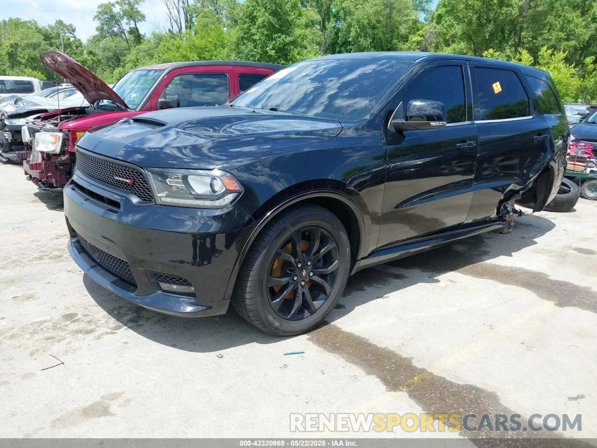 2 fotografías del automóvil dañado 1C4SDJCT6KC692551 DODGE DURANGO 2019