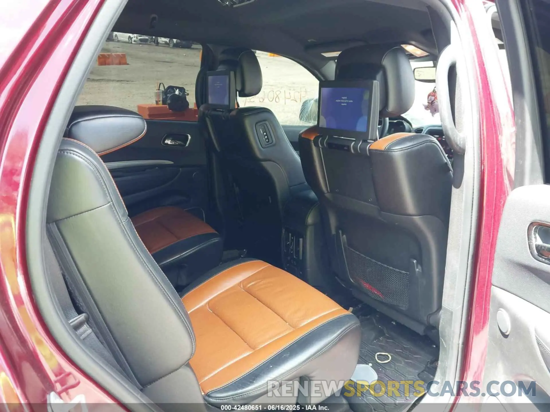 8 fotografías del automóvil dañado 1C4SDJCT9KC631548 DODGE DURANGO 2019