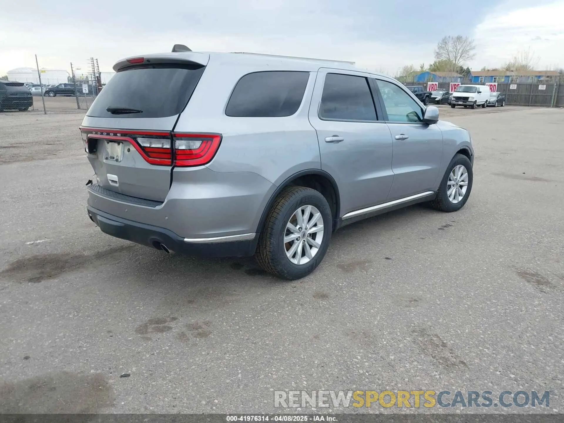 4 fotografías del automóvil dañado 1C4SDJFT5KC765078 DODGE DURANGO 2019