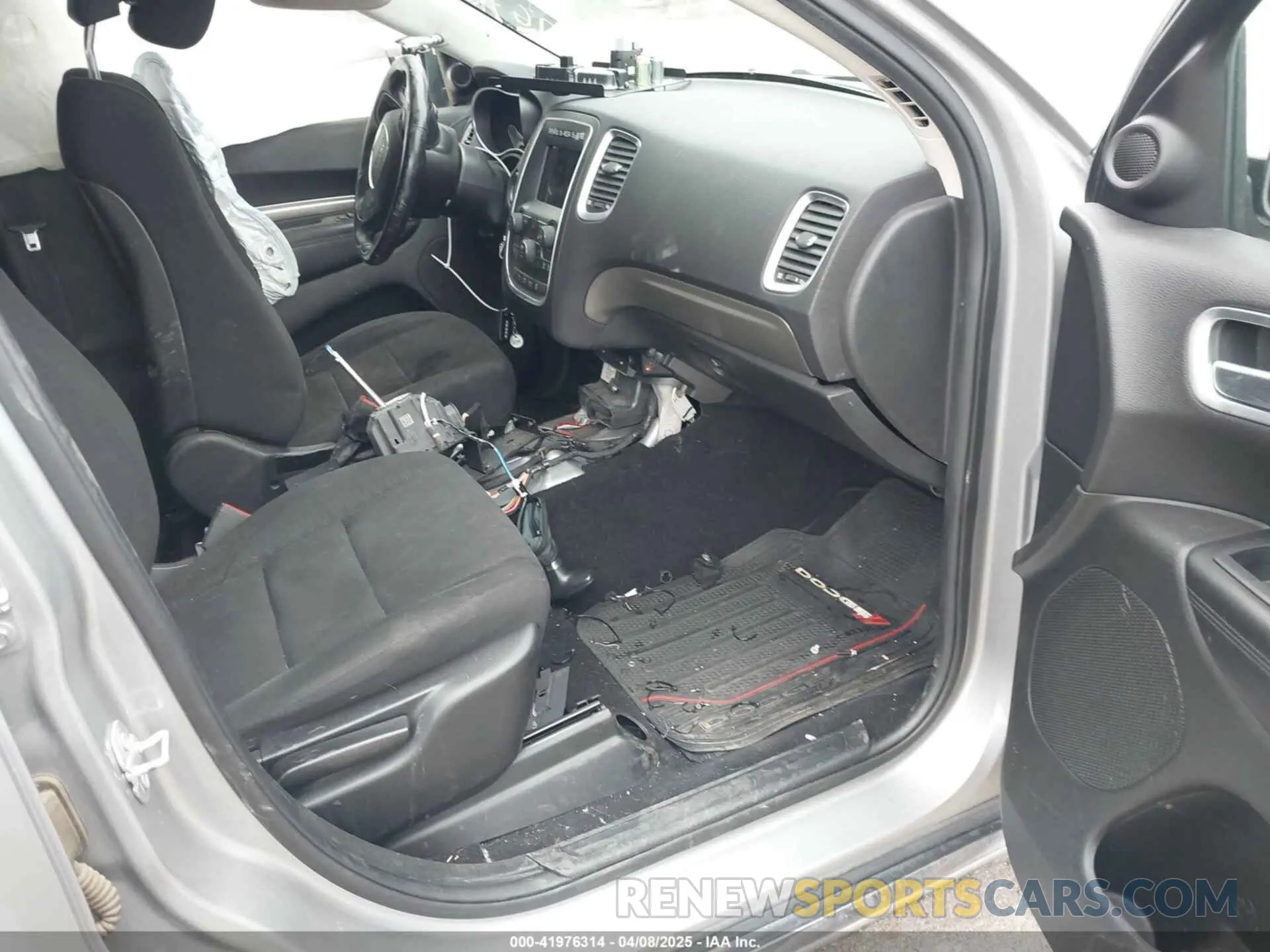 5 fotografías del automóvil dañado 1C4SDJFT5KC765078 DODGE DURANGO 2019