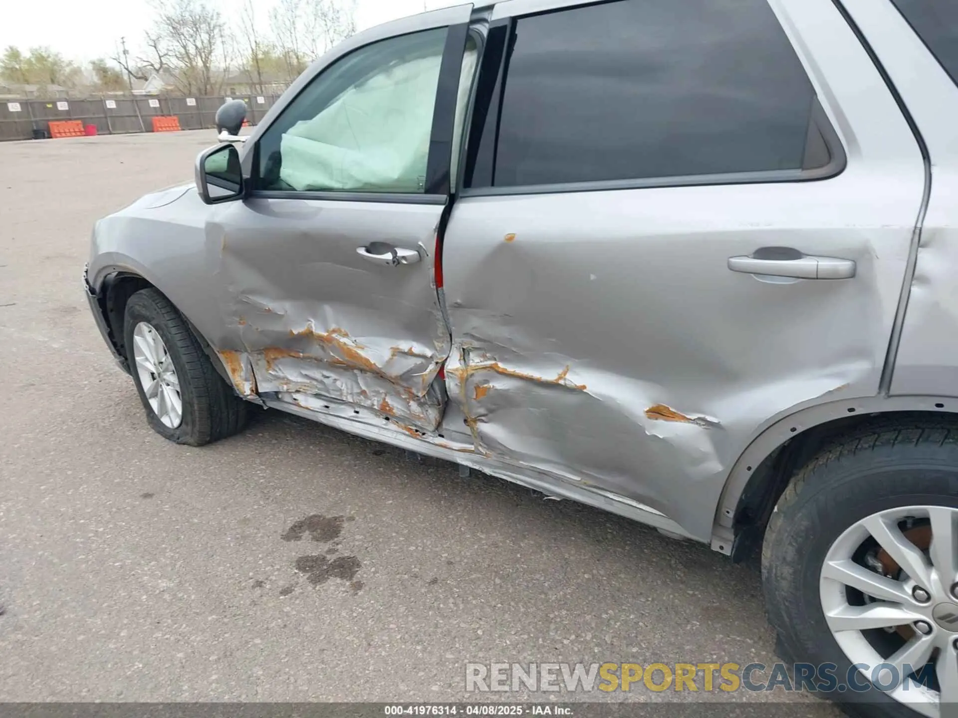 6 fotografías del automóvil dañado 1C4SDJFT5KC765078 DODGE DURANGO 2019