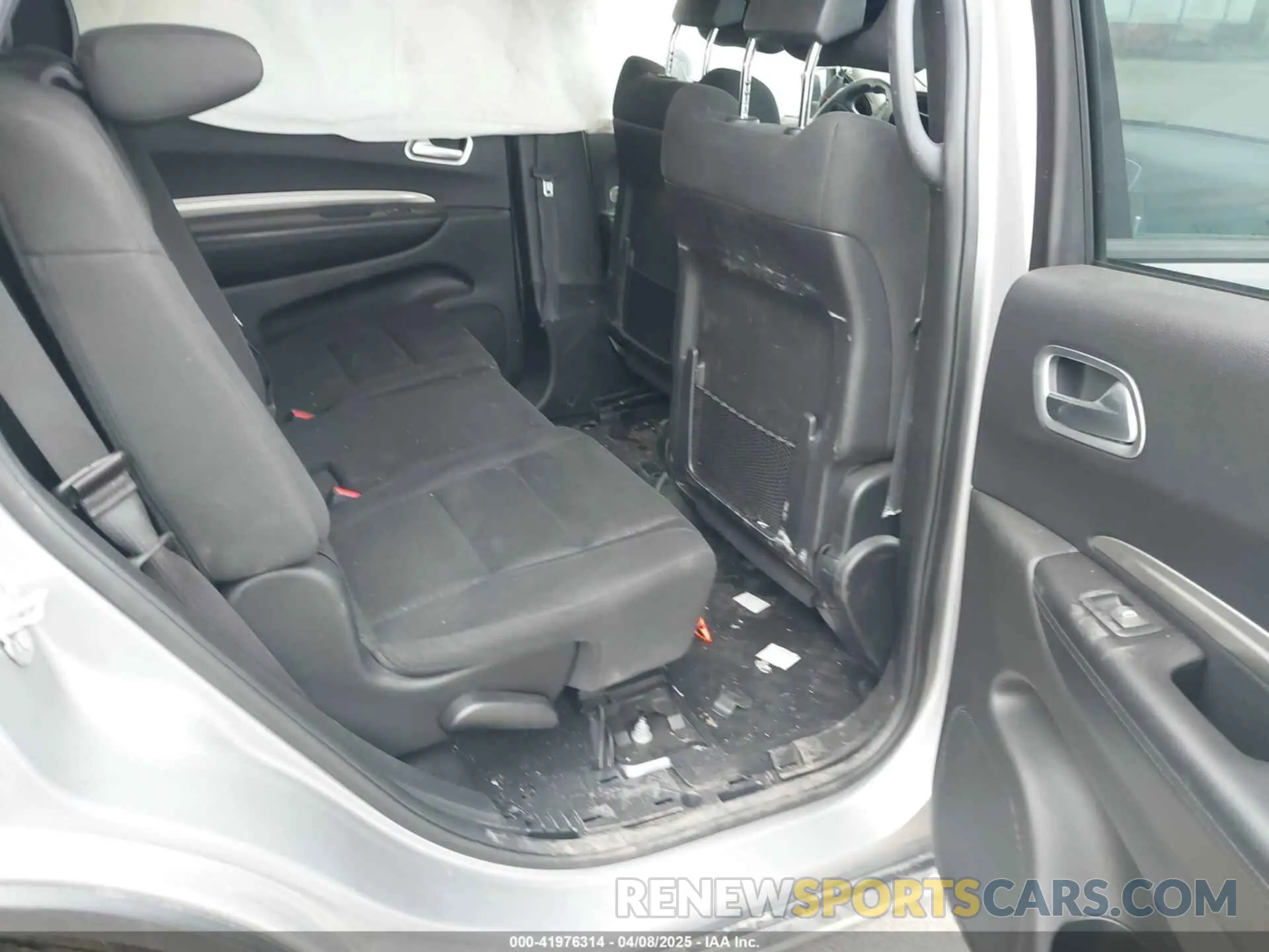 8 fotografías del automóvil dañado 1C4SDJFT5KC765078 DODGE DURANGO 2019