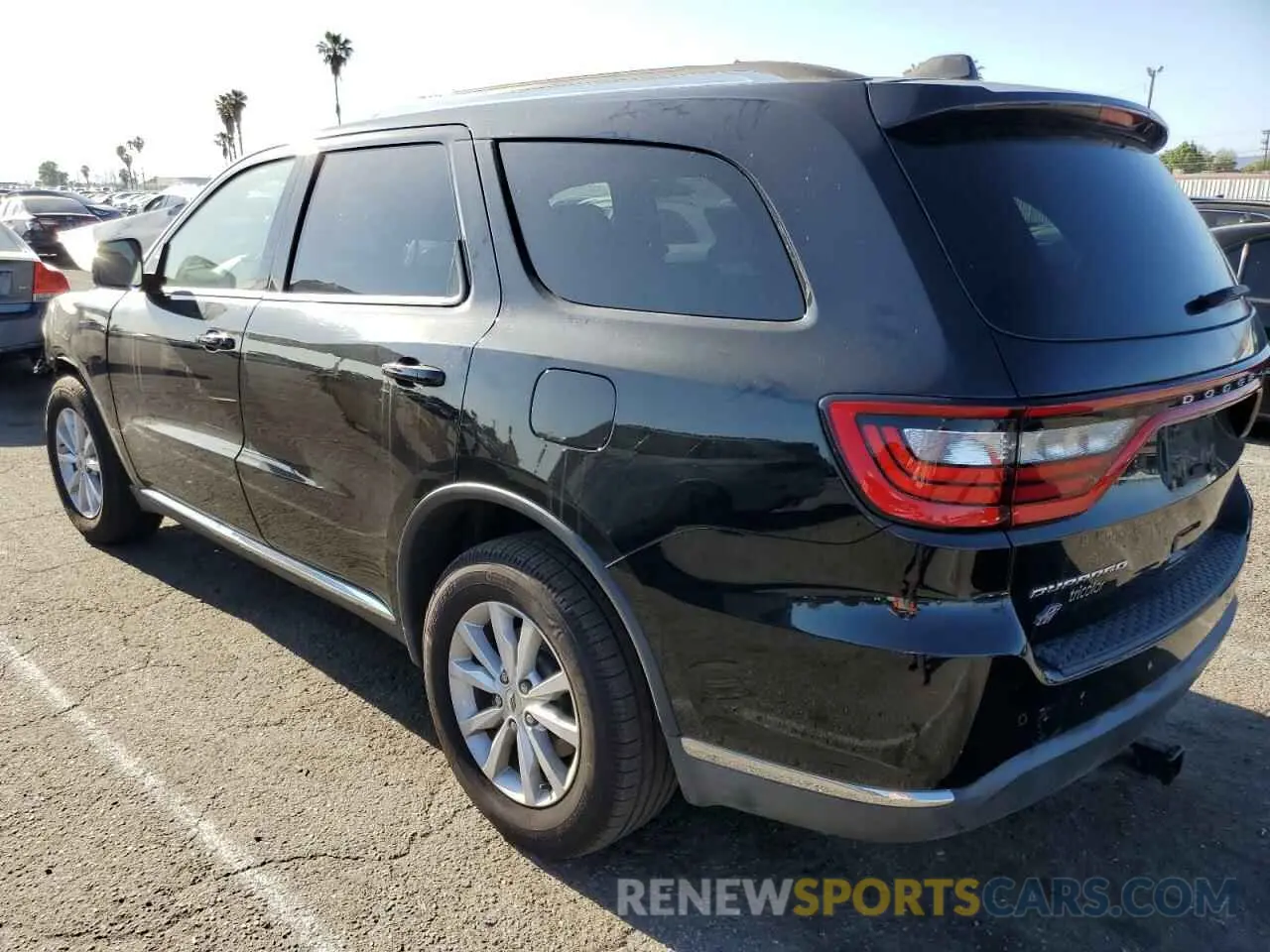 2 fotografías del automóvil dañado 1C4RDJAG2LC318847 DODGE DURANGO 2020